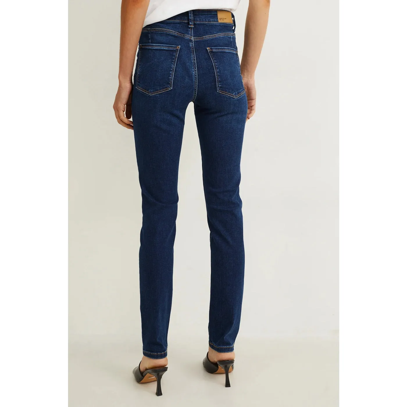 CA Slim Blue Shaping Jeans