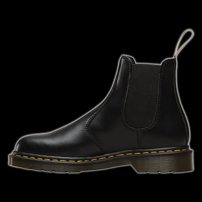 Dr Martens - Black Vegan Chelsea Boot