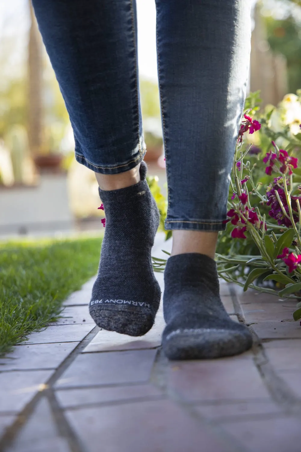 Low-Cut Grounding Socks • Grey Merino Wool