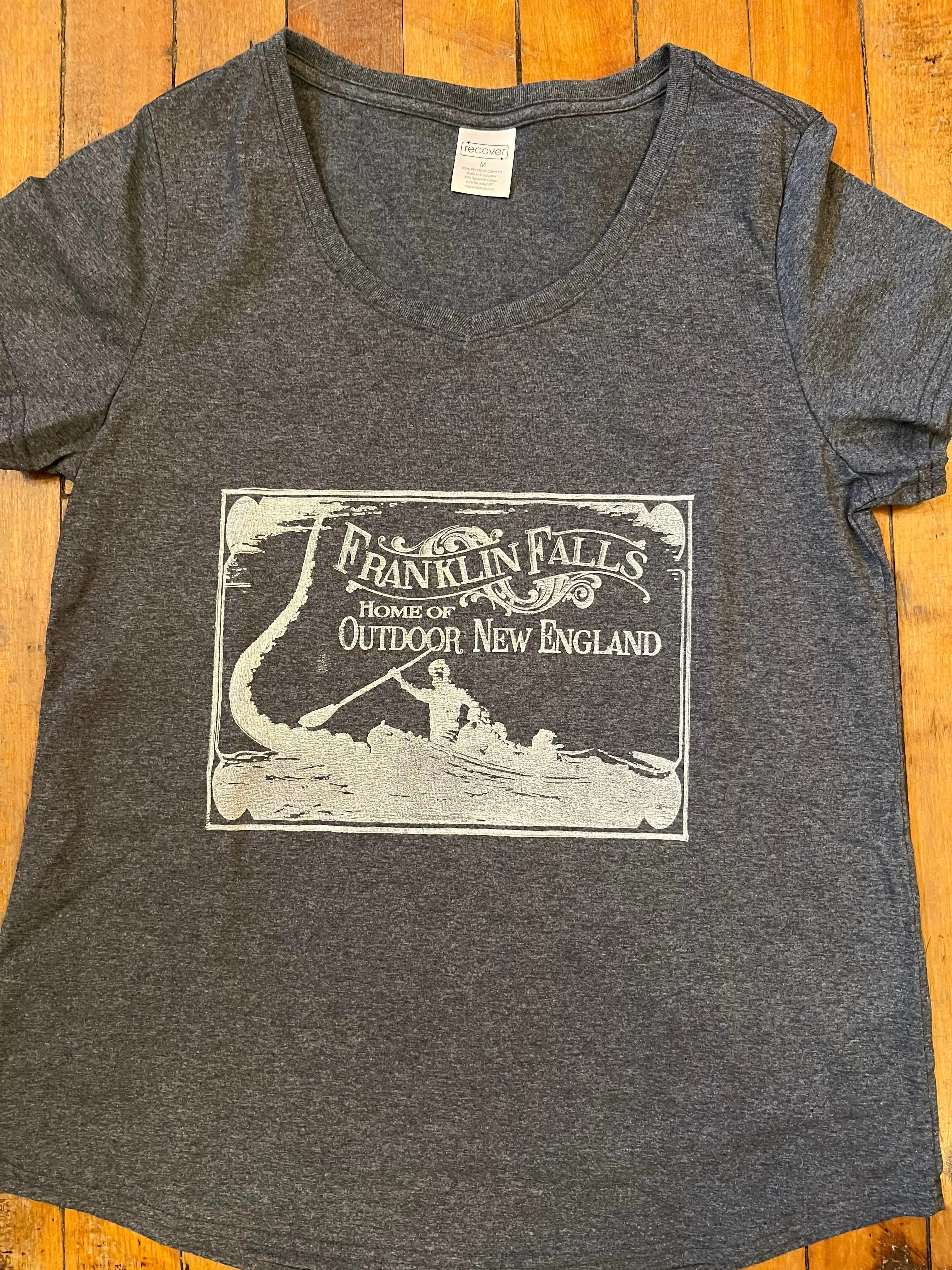 Women's Vintage Kraken V-Neck Tee